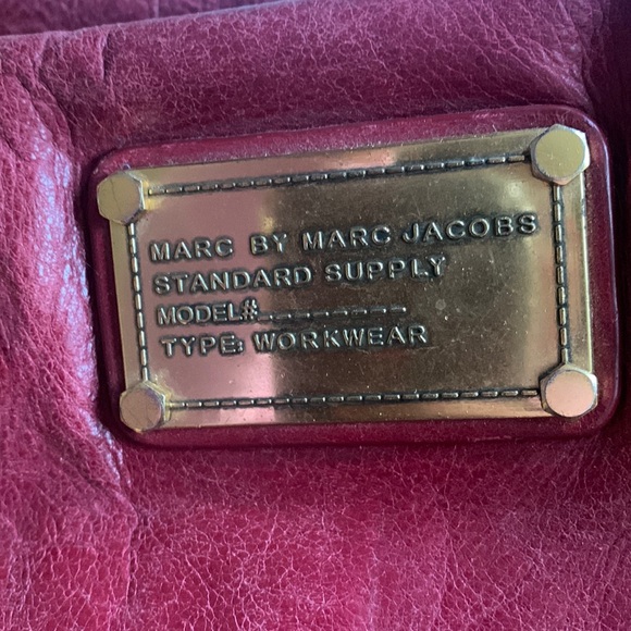 Marc Jacobs Red Leather Hand and Crossbody bag - Picture 9 of 13